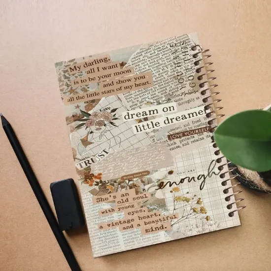 دفتر یادداشت ۶۰ برگ مشایخ طرح وینتیج با طراحی کلاسیک و برگ‌های باکیفیت